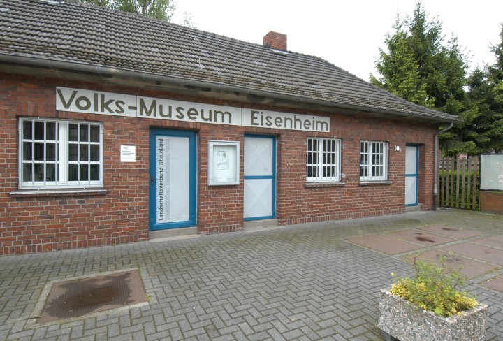 exterior view at the public-museum in Eisenheim