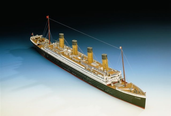 Modell der Titanic