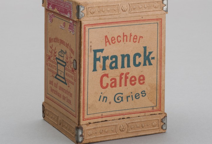 Braune Papp-Verpackung mit der Aufschrift "Franck Caffee"