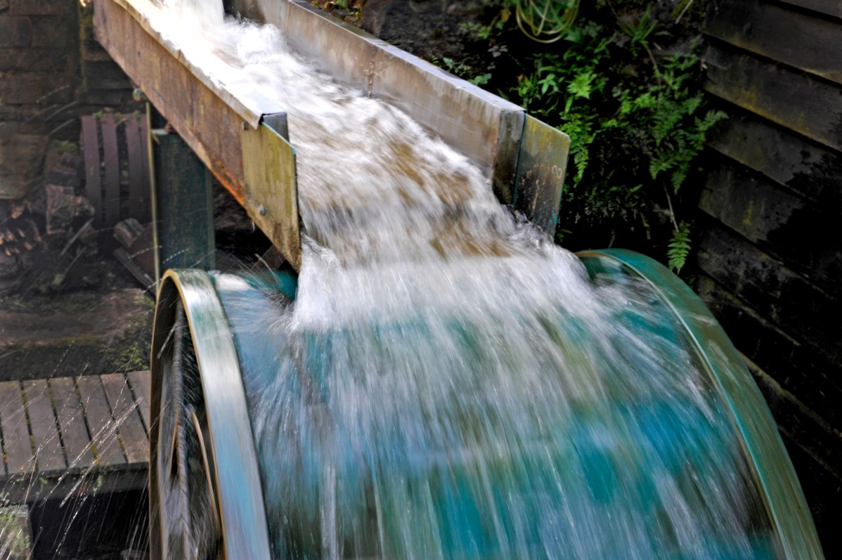 Close-up of the oil hammer working waterwheel