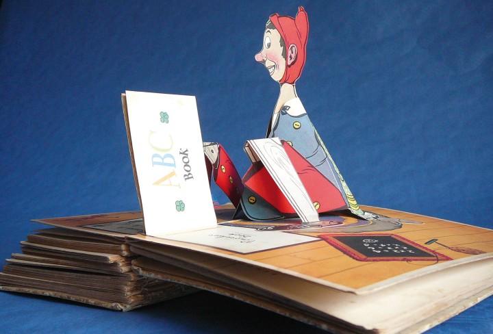 Pop-up-Buch mit Pinocchio