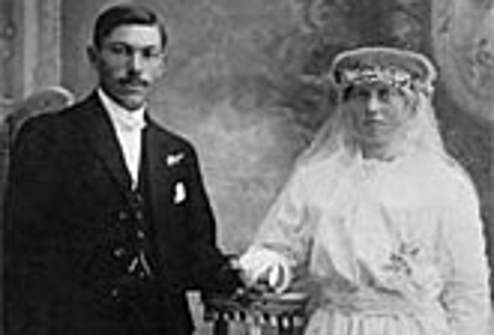 Brautpaar aus dem 19. Jahrhundert
