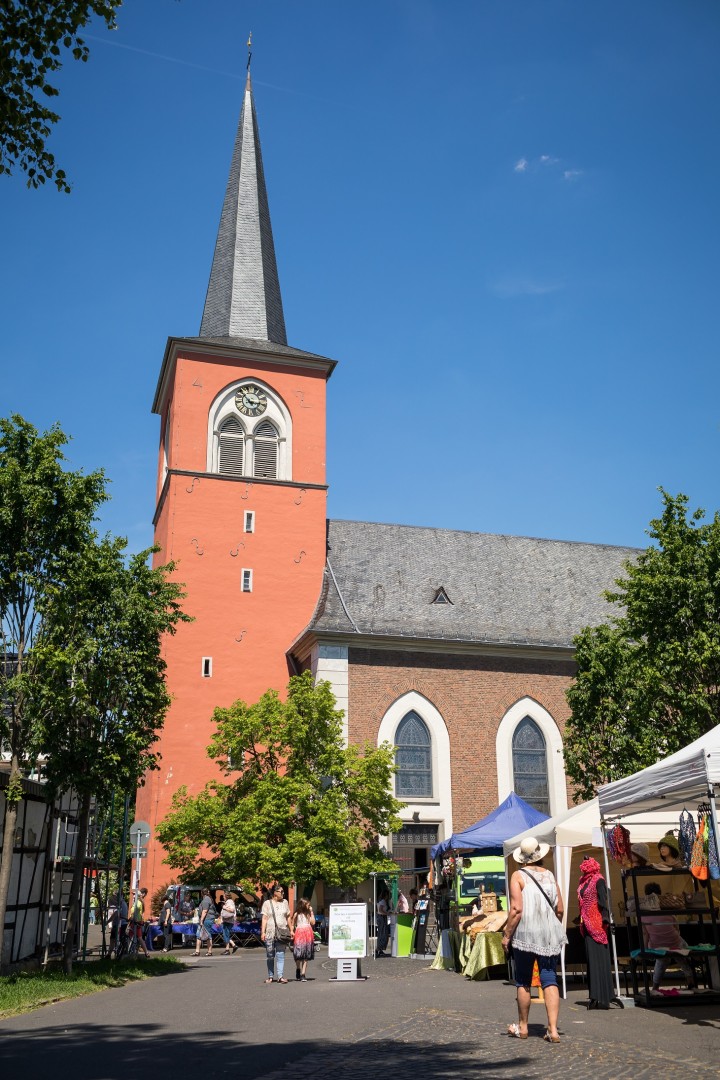 Innenstadt von Kuchenheim - Kirchturm