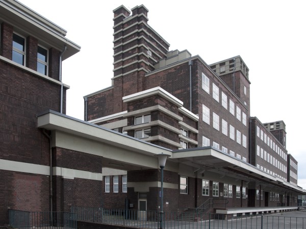 Peter-Behrens-Bau | LVR-Industriemuseum